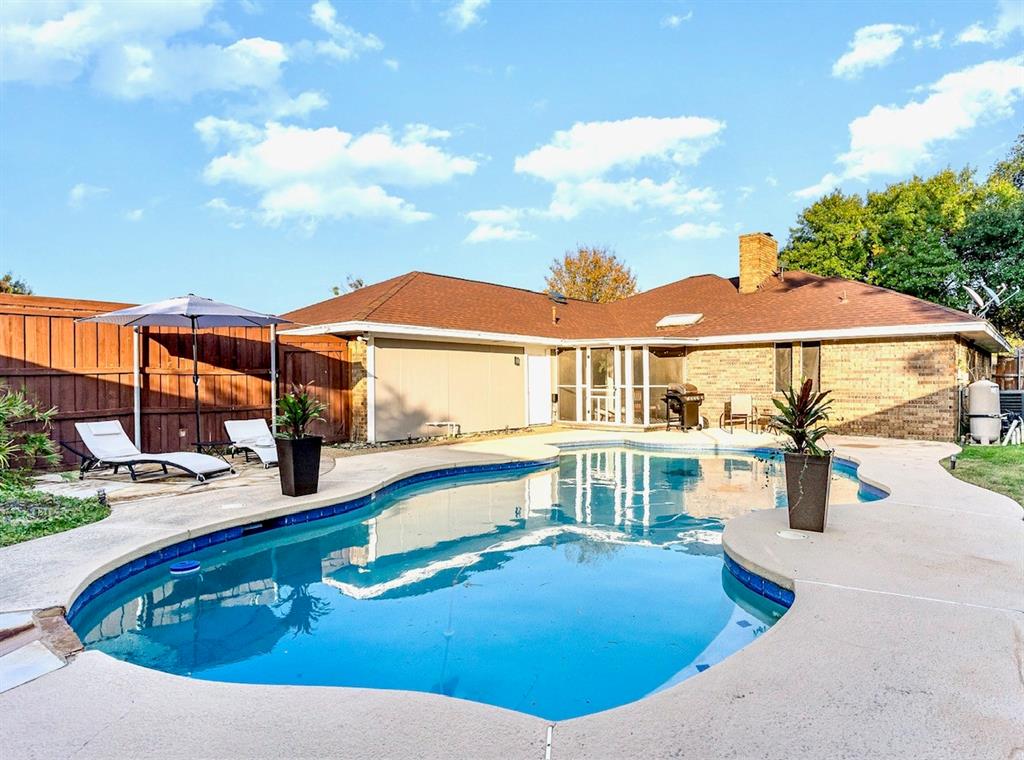 501 Shadow Bend Drive