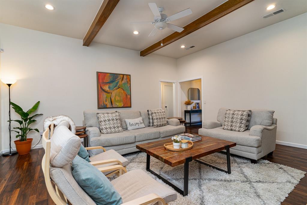 501 Shadow Bend Drive
