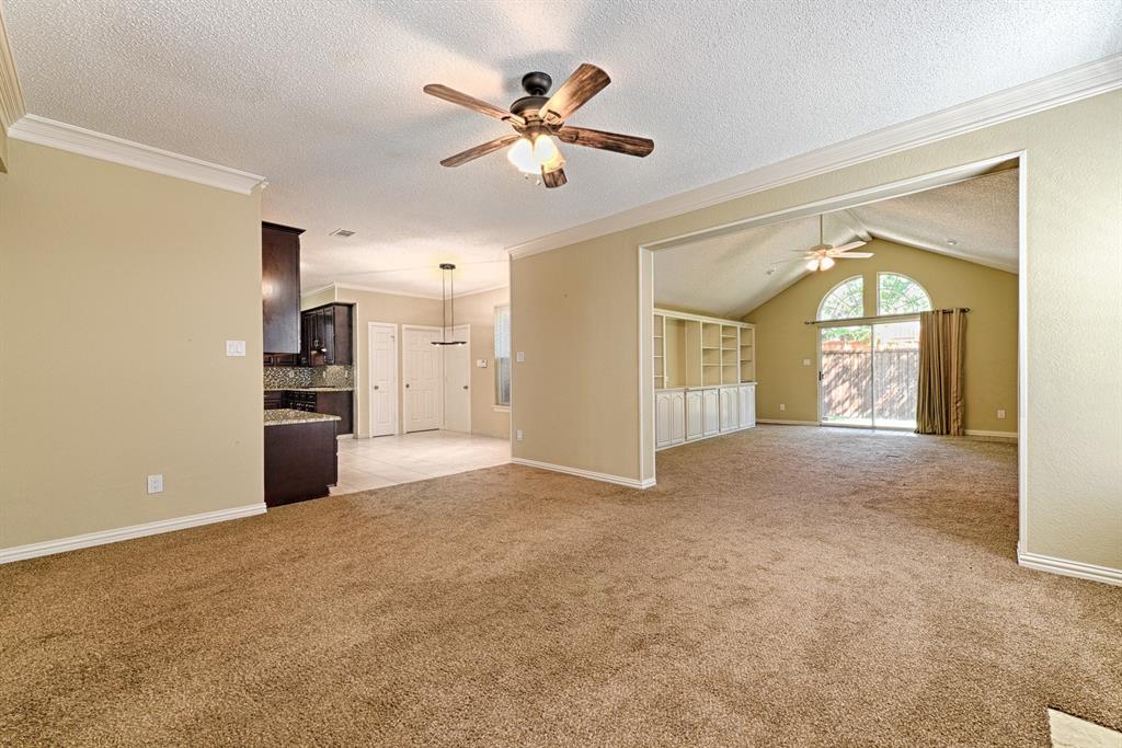 2513 Suntree Lane