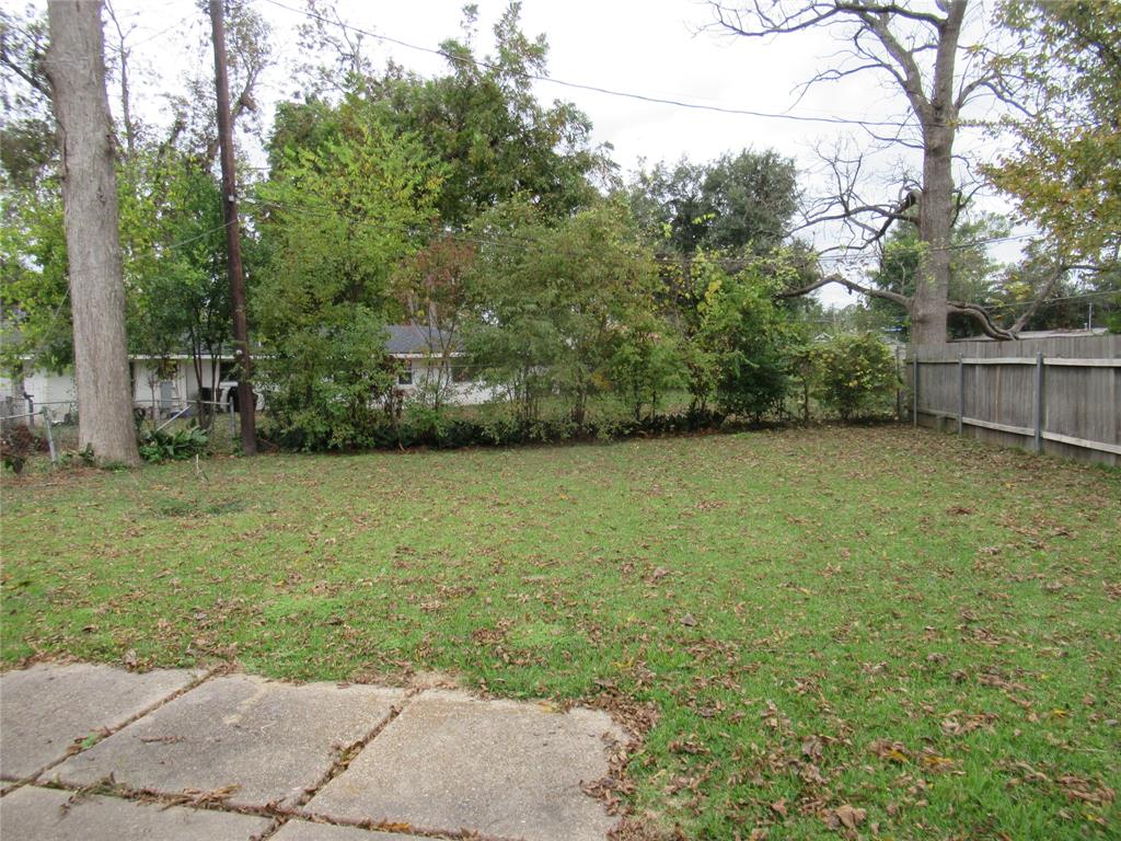 825 Sweetbriar Street