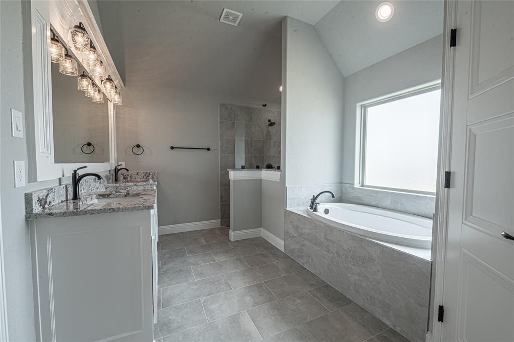 421 Collum View