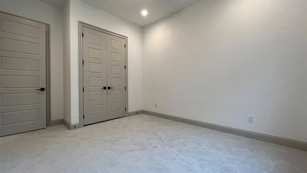 6209 Montage Drive