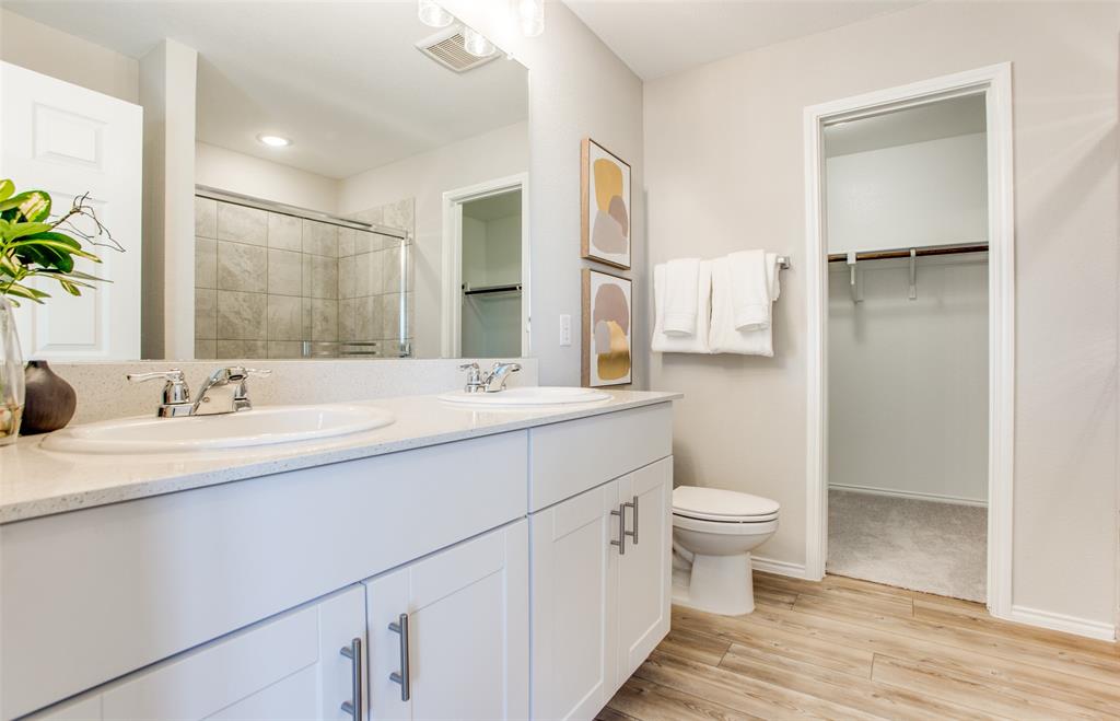 1909 Applewood Trail