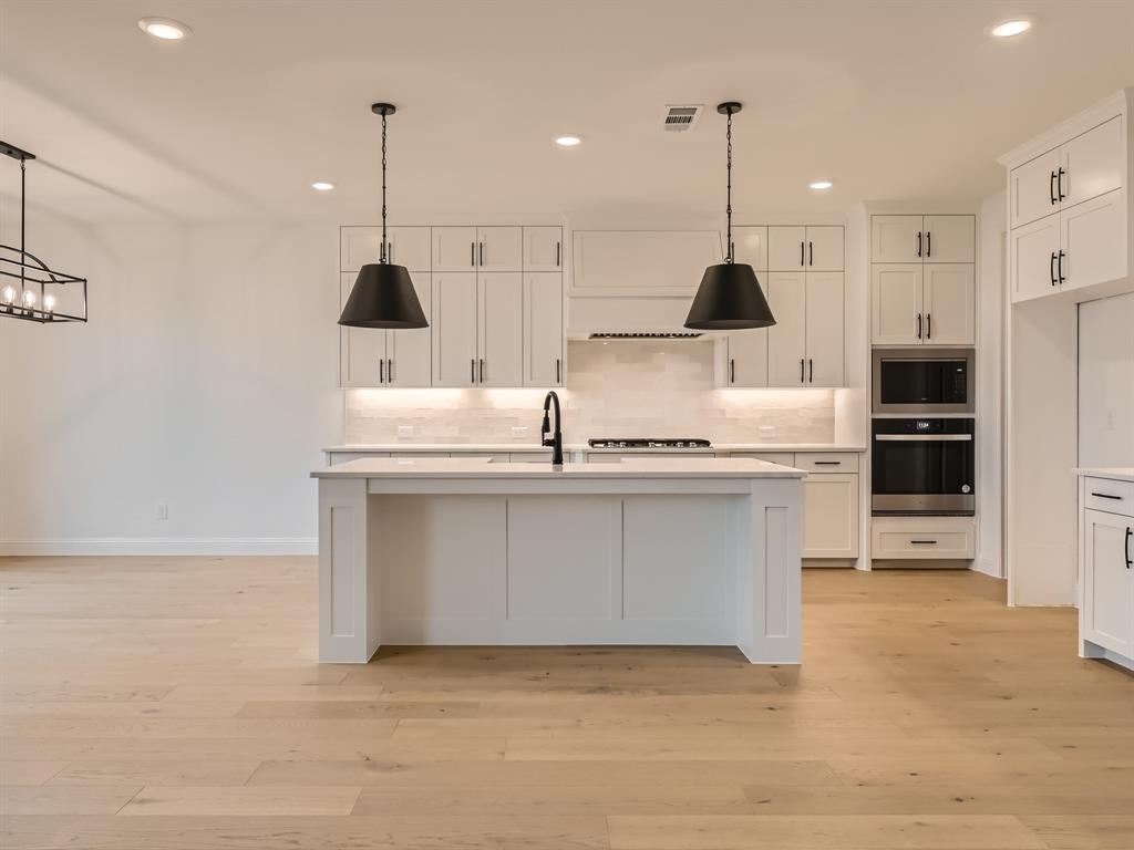 171 Shoreview Drive