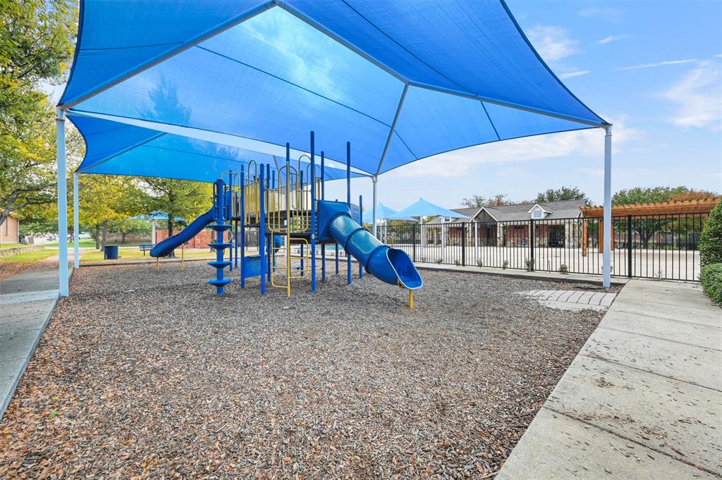 12513 Sunrise Drive