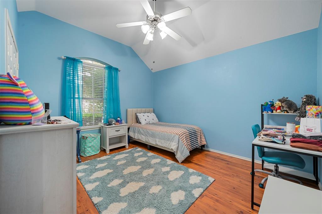 12513 Sunrise Drive
