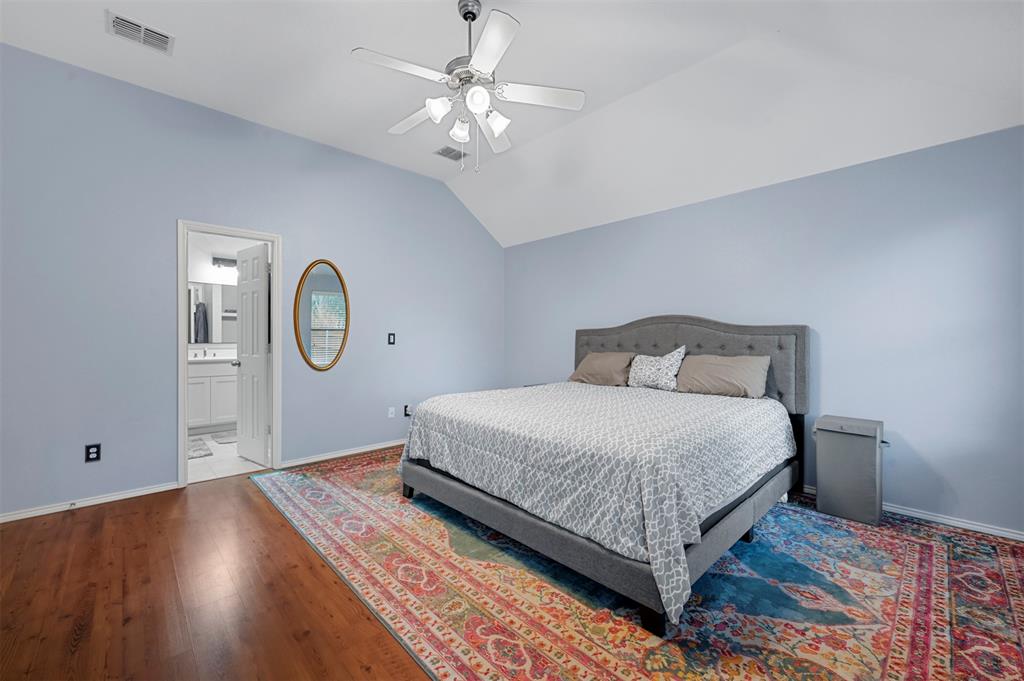 12513 Sunrise Drive