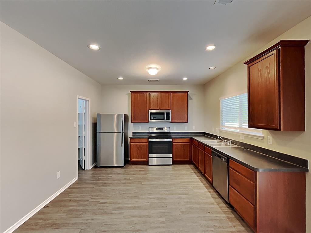 1612 Cambridge Drive