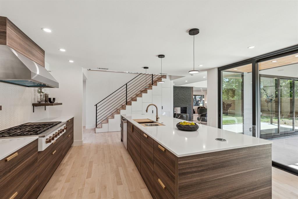 9955 Elmada Lane