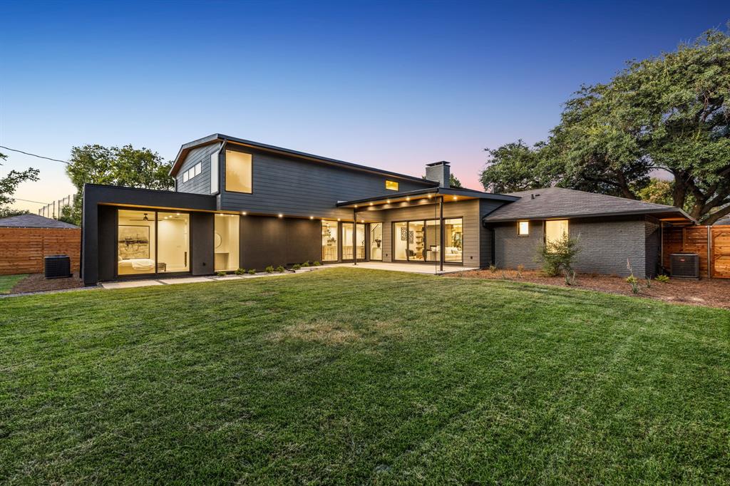 9955 Elmada Lane