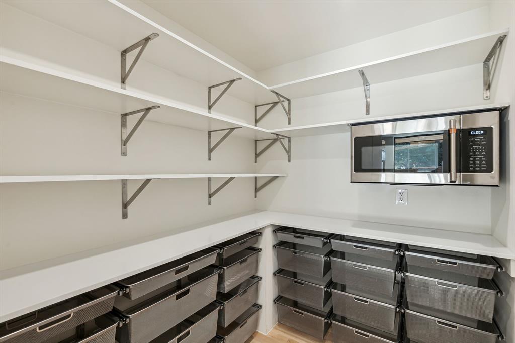 9955 Elmada Lane