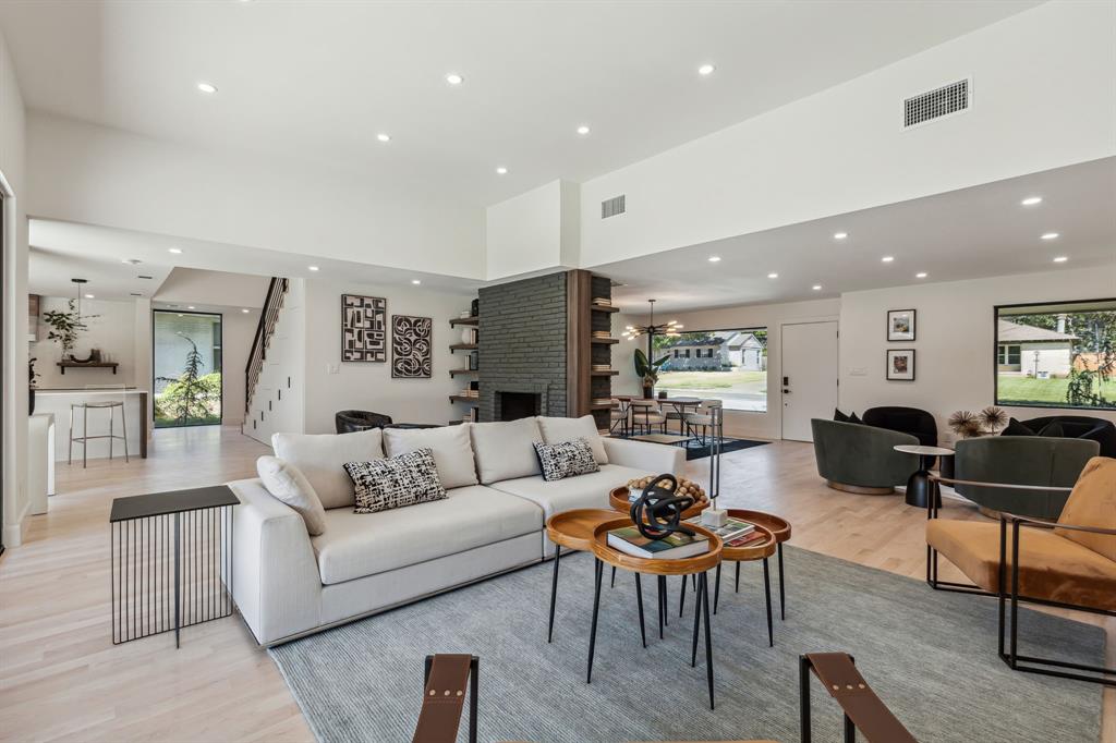 9955 Elmada Lane