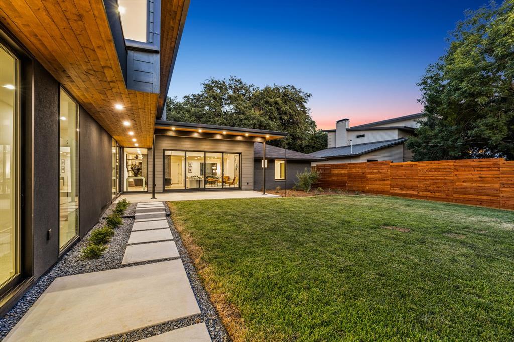 9955 Elmada Lane