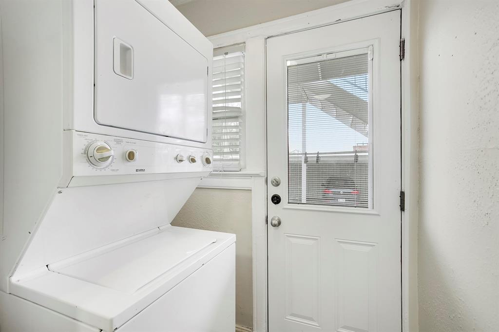 5930 La Vista Drive