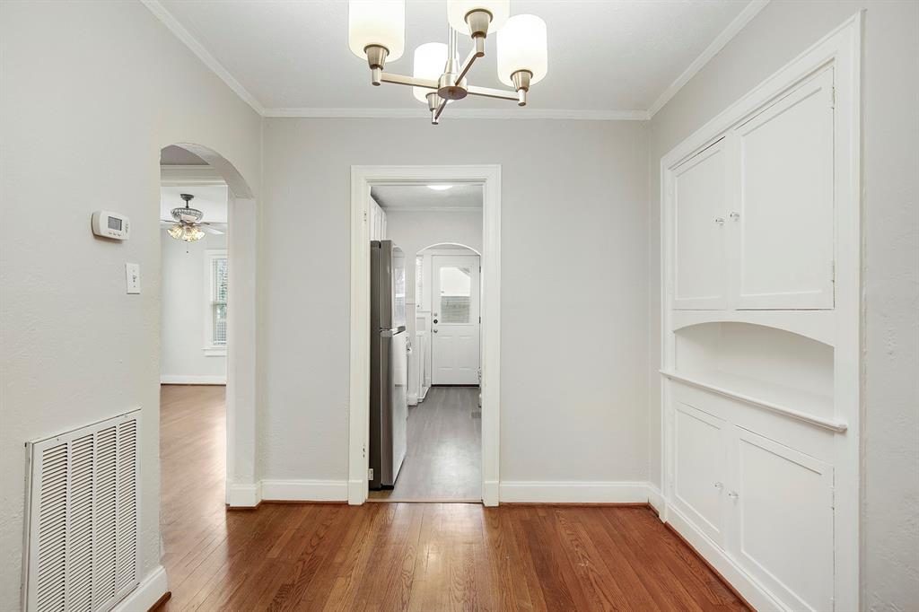 5930 La Vista Drive