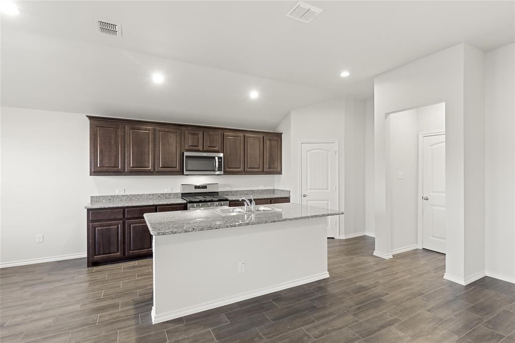 3015 Genevieve Lane