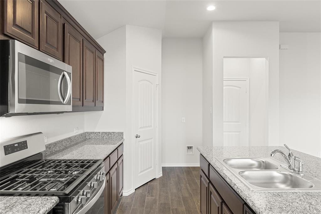 3015 Genevieve Lane
