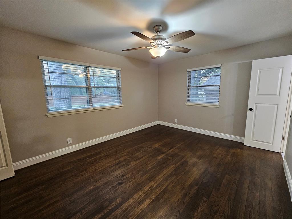 800 Valley View Drive