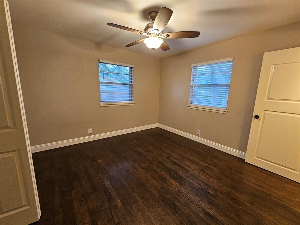 800 Valley View Drive