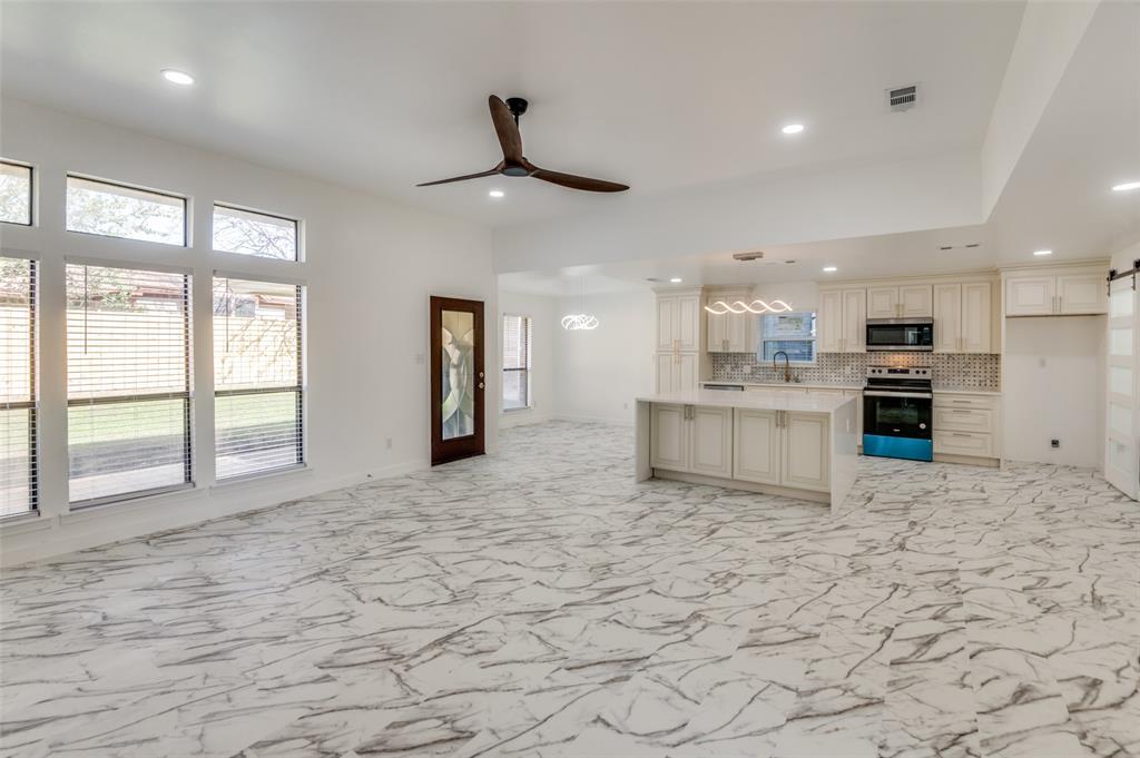 2510 Claremont Drive