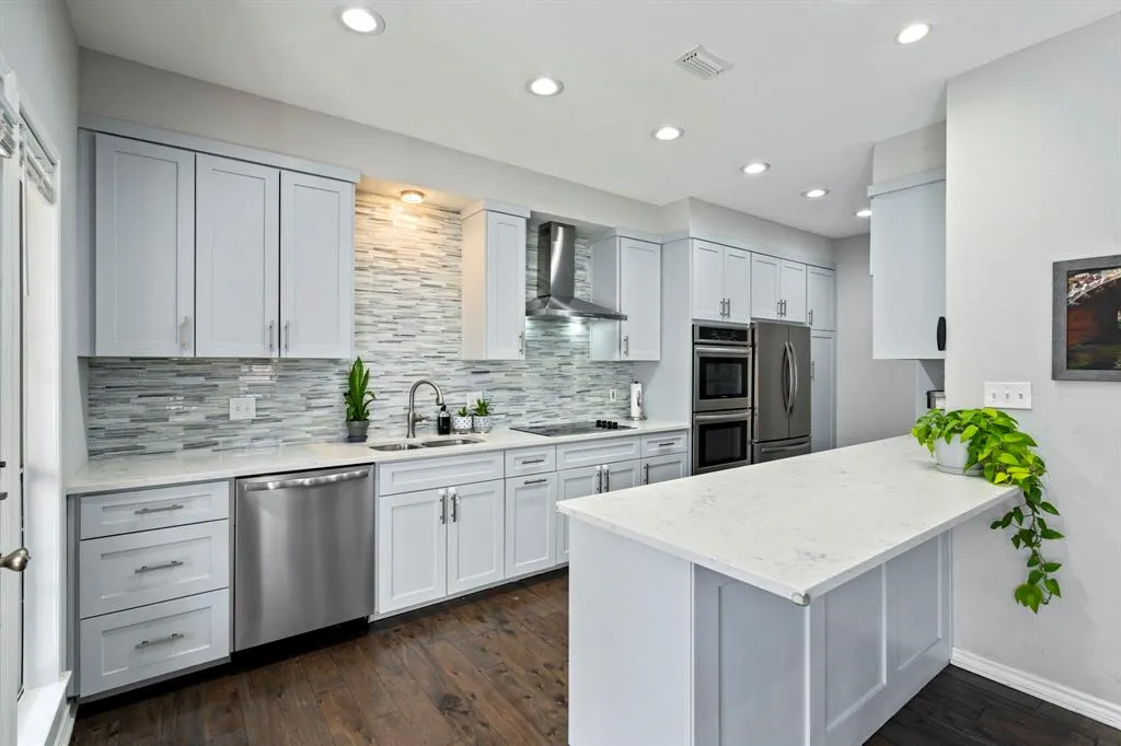 12680 Hillcrest Road, #4111