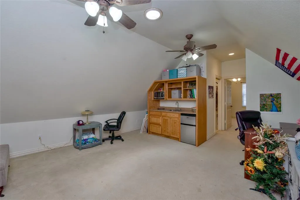 5480 Bridle Path