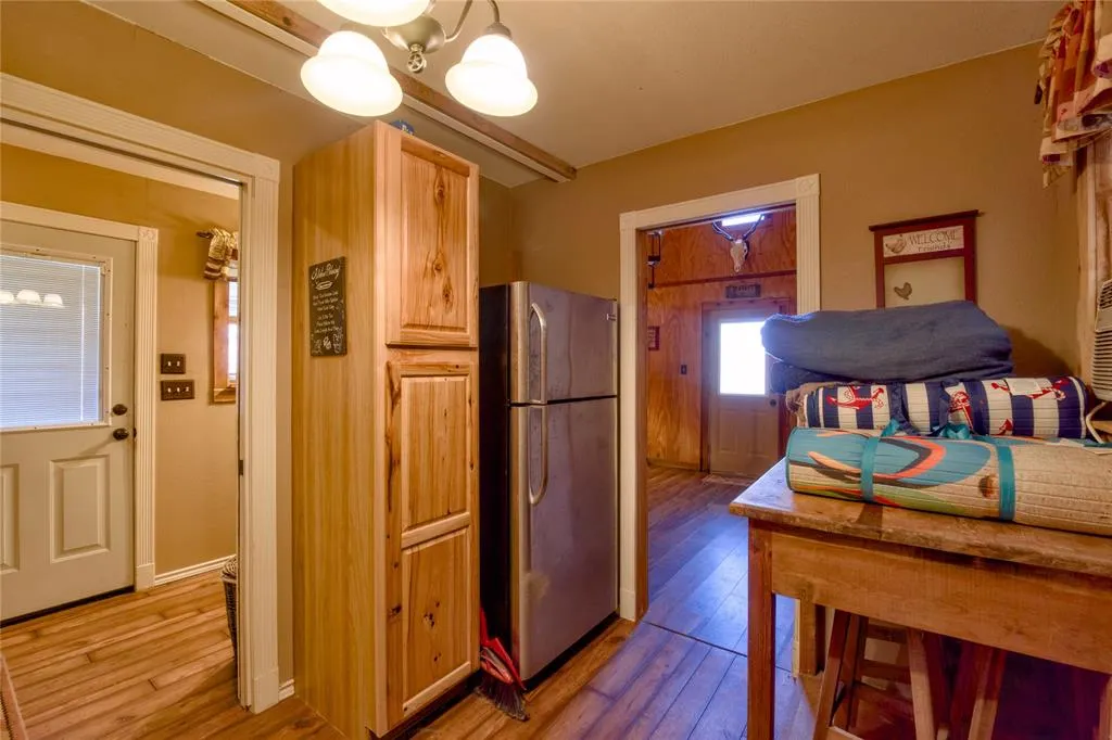 5480 Bridle Path