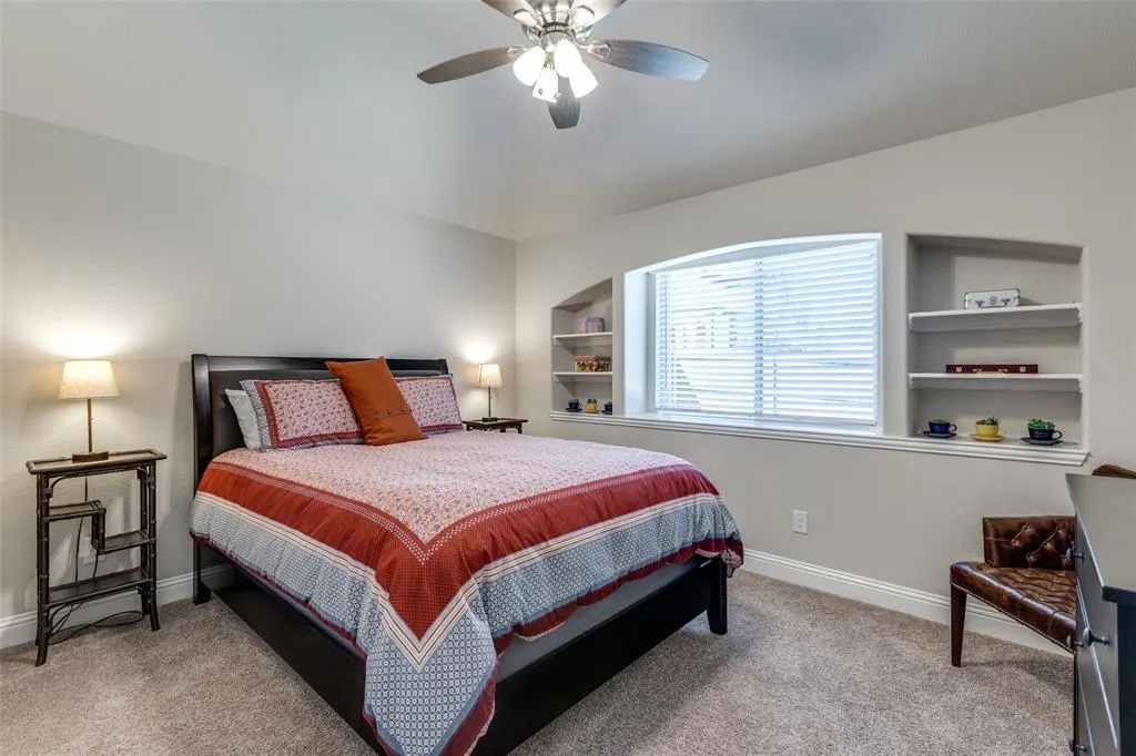 1218 Rockridge Trail