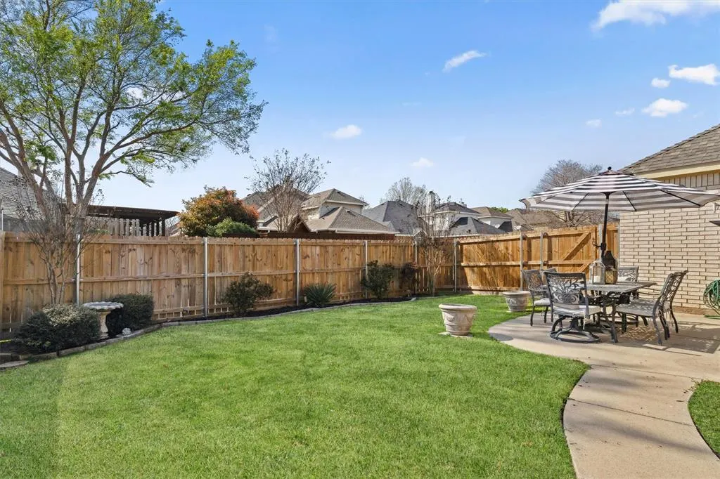 824 Water Oak Drive
