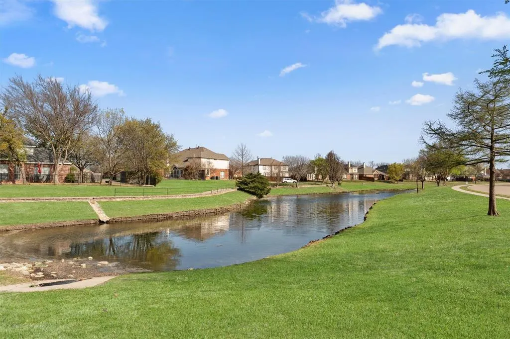 824 Water Oak Drive