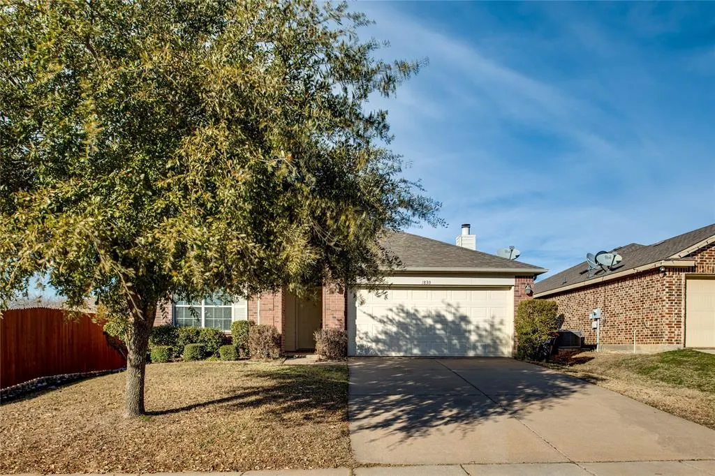 1830 SABLE WOOD Drive