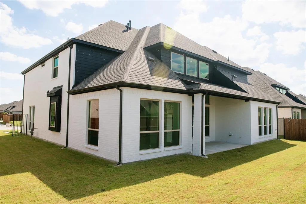 15063 Grand Highlands Road