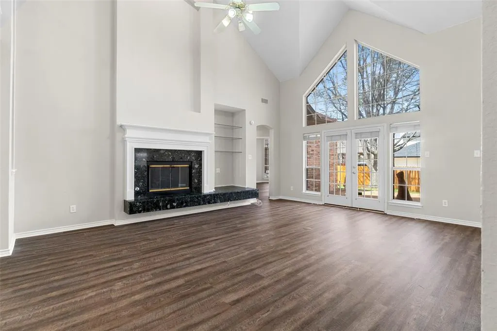 1513 Endicott Drive