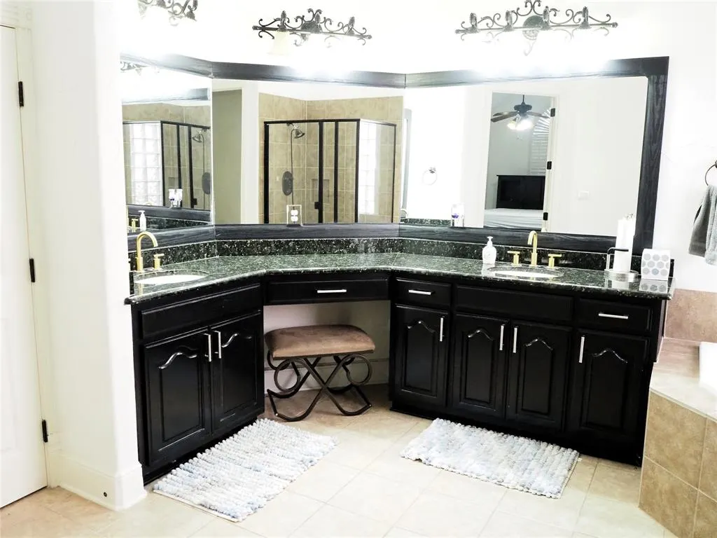4808 Lofty Lane