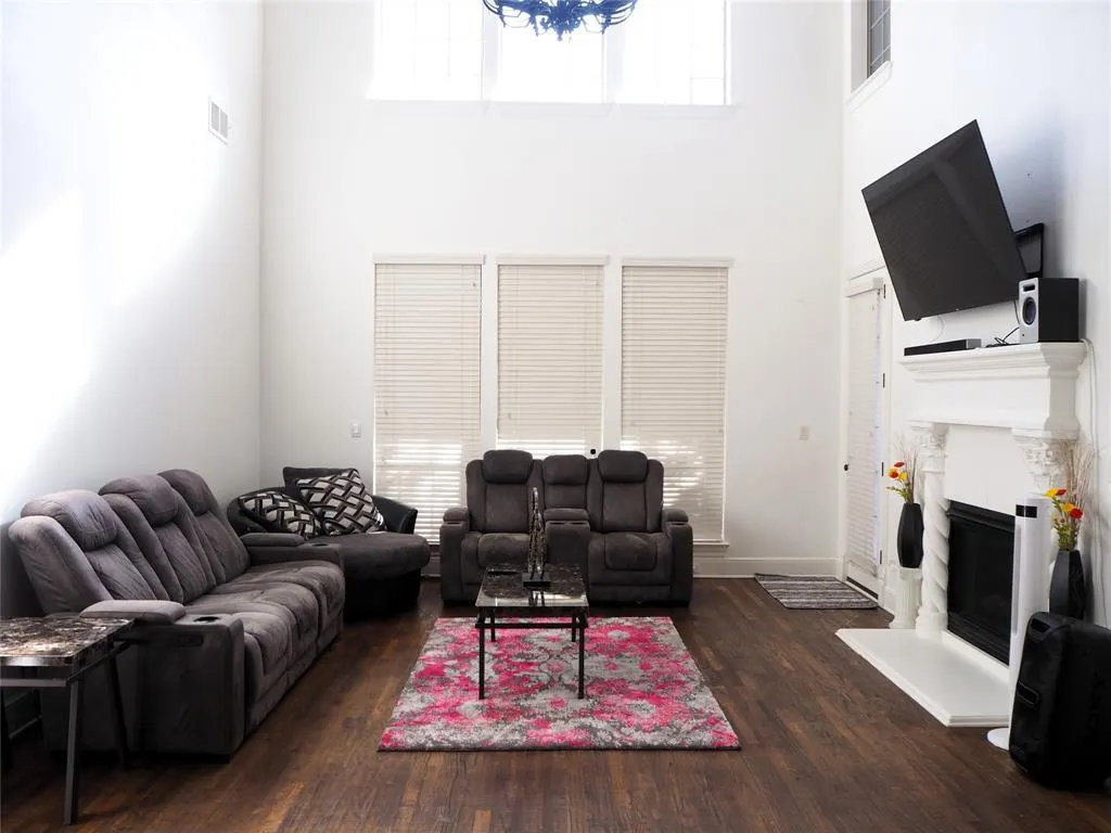 4808 Lofty Lane