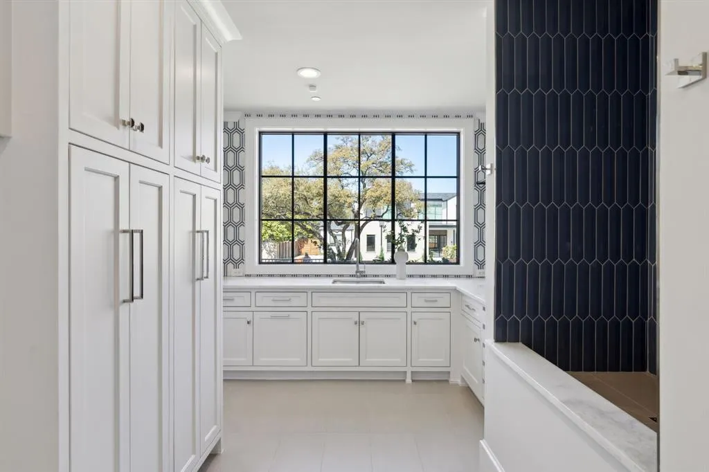 11132 Westmere Circle