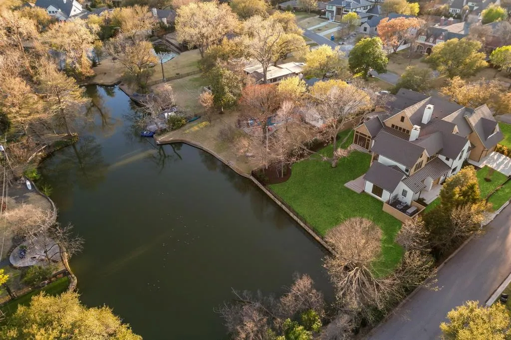 11132 Westmere Circle