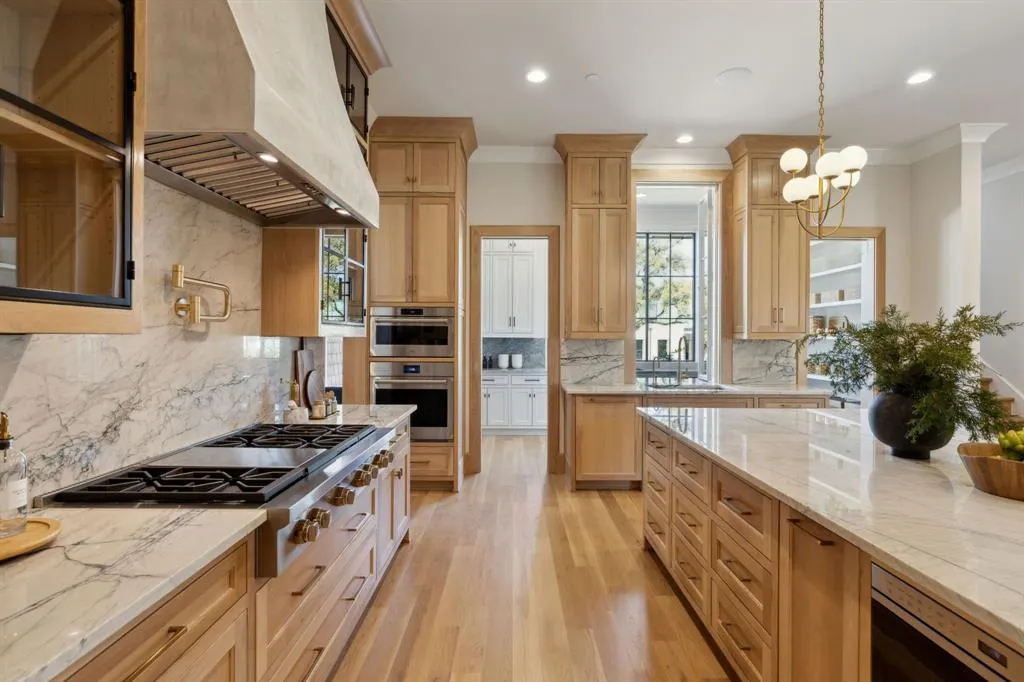 11132 Westmere Circle