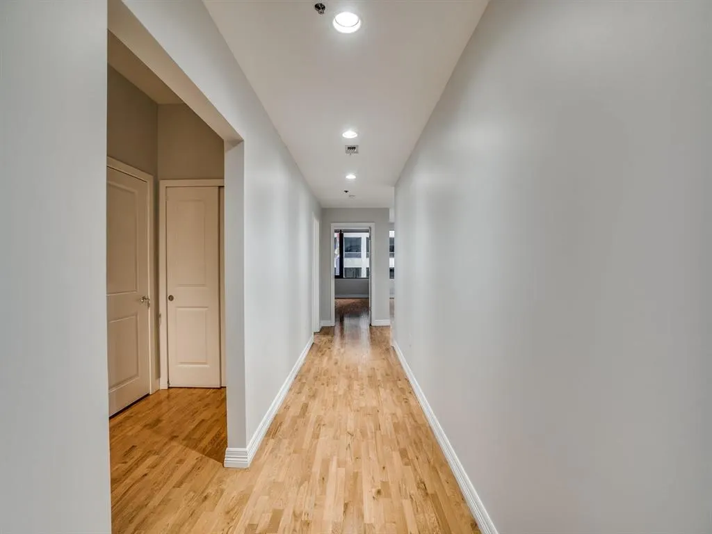 1200 Main Street, #408