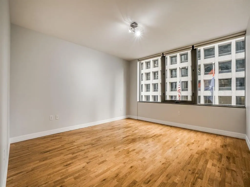 1200 Main Street, #408