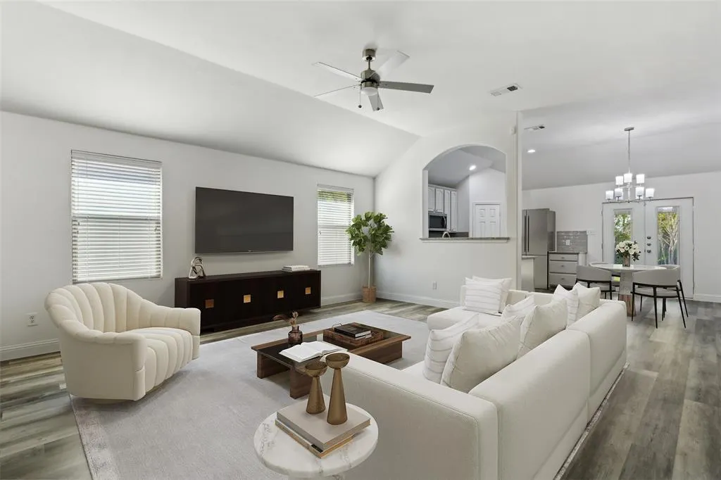 5551 Crestwood Drive