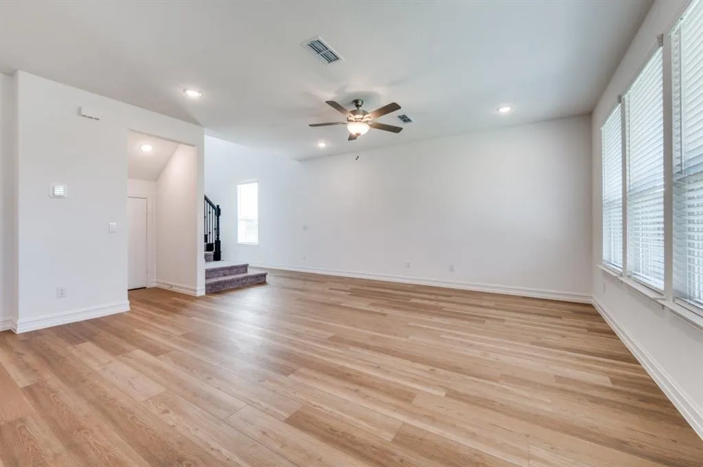 345 Rosemoor Place