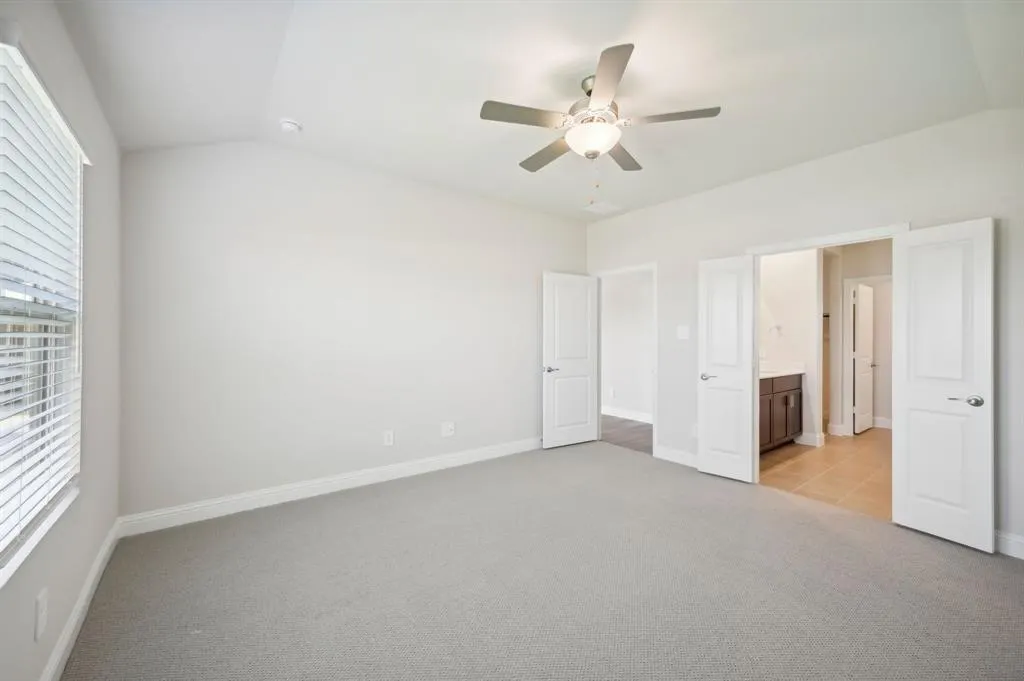 608 Willet Drive