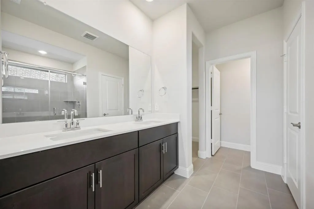 608 Willet Drive