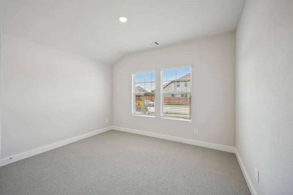 608 Willet Drive
