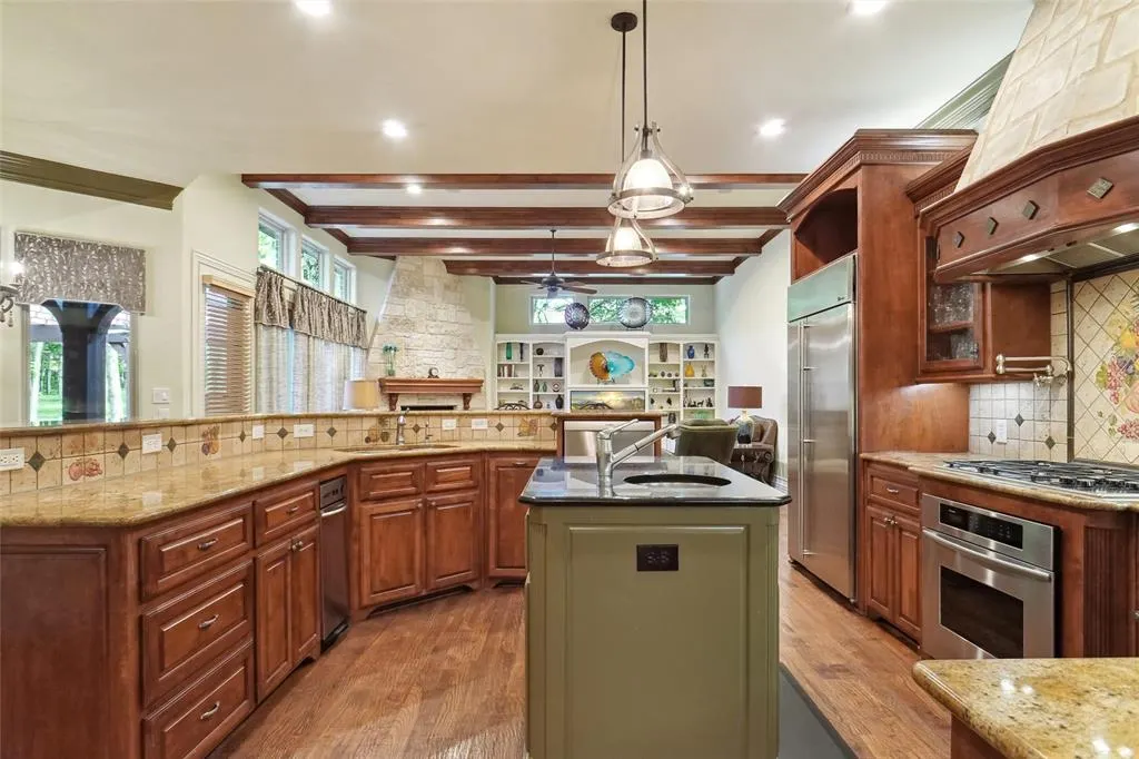 14 Shadywood Lane