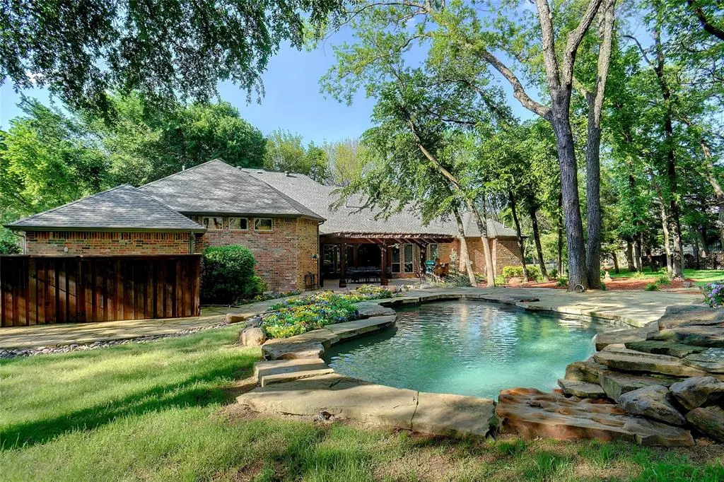 14 Shadywood Lane