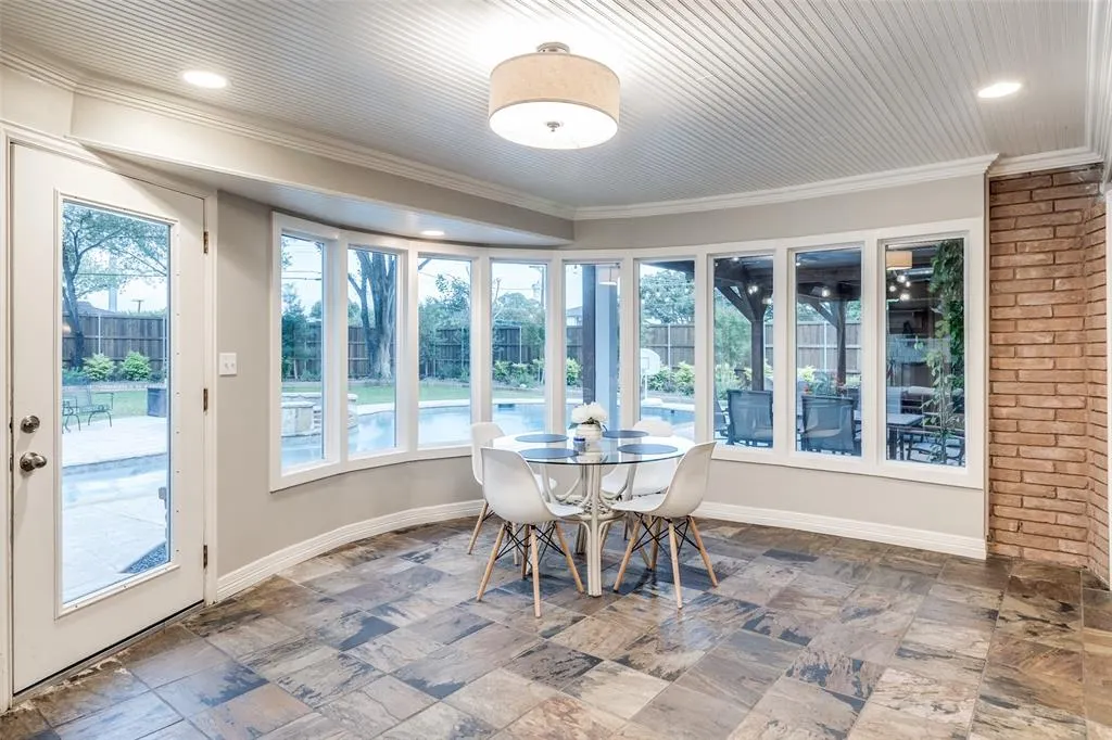 11116 Cinderella Lane