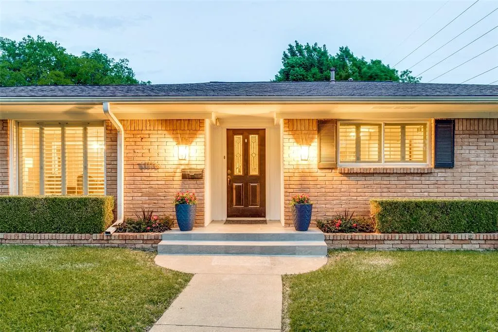 11116 Cinderella Lane