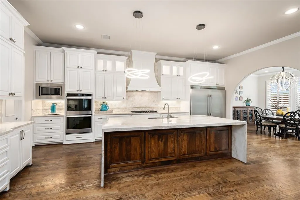 1161 Clipston Drive